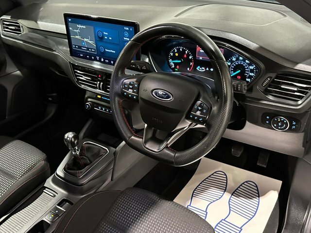 Ford Focus 1.0T Ecoboost Mhev St-line Estate Hybri Grey #2