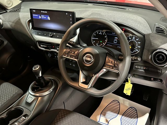 Nissan Juke 1.0 Dig-t Acenta Premium Suv Eur YC25ZGA Red #2