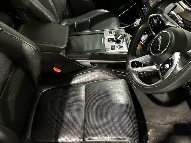 Jaguar F-Pace 2.0 D200 Mhev S Suv Awd Euro 6 S Grey #6
