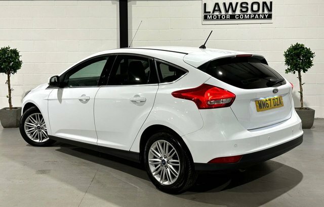Ford Focus 1.5 Tdci Zetec Edition Hatchback White #4