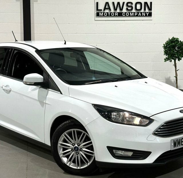 Ford Focus 1.5 Tdci Zetec Edition Hatchback White #6