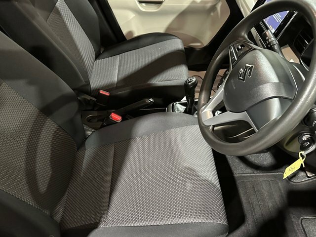 Suzuki Ignis 1.2 Dualjet Sz-t Hatchback Euro Red #5