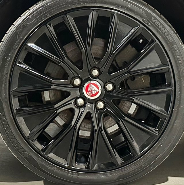 Jaguar XE 2.0 D180 R-dynamic S Saloon Euro 6 Black #6