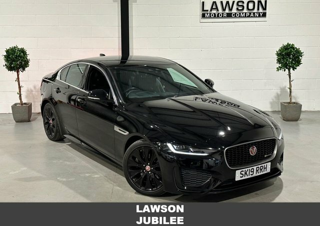 Jaguar XE 2.0 D180 R-dynamic S Saloon Euro 6 Black