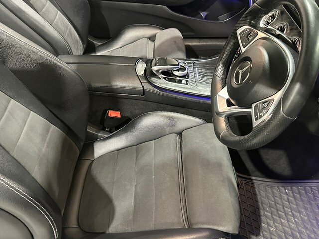 Mercedes-Benz E Class 2.0 E220d Amg Line Cabriolet G-tronic White #4