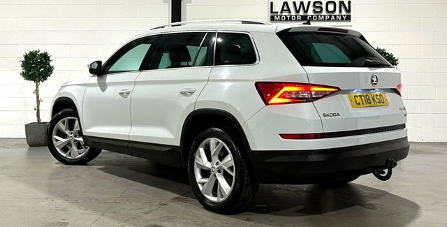 Skoda Kodiaq 1.4 Tsi Act Edition Suv 4Wd Euro White #4