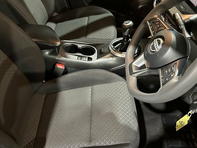 Nissan Juke 1.0 Dig-t Acenta Premium Suv Eur YC25WVA Red #5