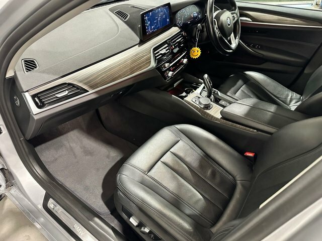 BMW 5 Series 2.0 520D Se Touring Euro 6 S S Silver #2