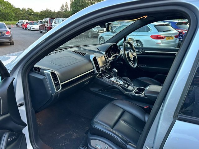 Porsche Cayenne 3.0 Td V6 Suv Tiptronics 4Wd Euro 6 S Silver #2