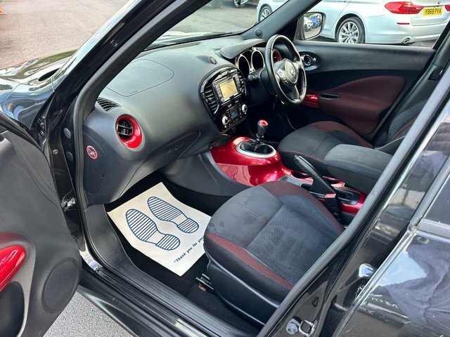 Nissan Juke 1.5 Dci 8V Acenta Premium Suv Eu Black #2