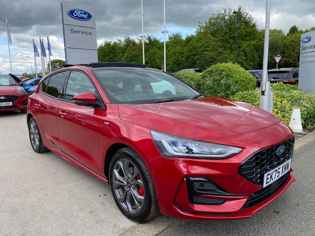Ford Focus 1.0 Mhev St-line 155Ps Mild Hybrid Low Mileag Red