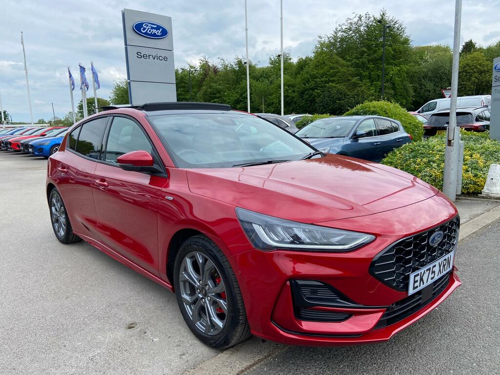 Ford Focus 1.0 Mhev St-line 155Ps Mild Hybrid Mega Spec Red
