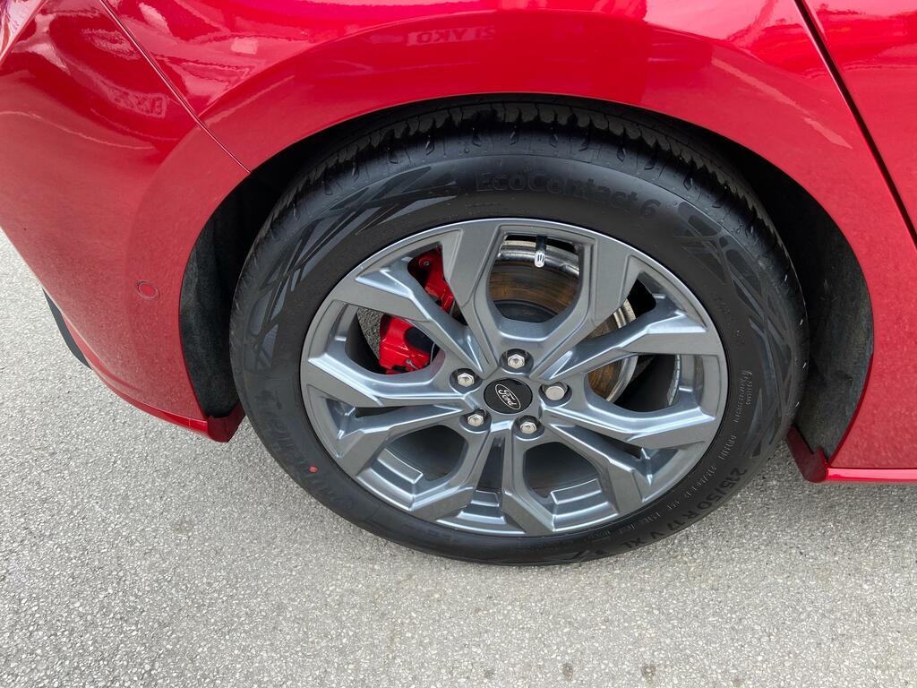 Ford Focus 1.0 Mhev St-line 155Ps Mild Hybrid Mega Spec EK75XRN Red #6
