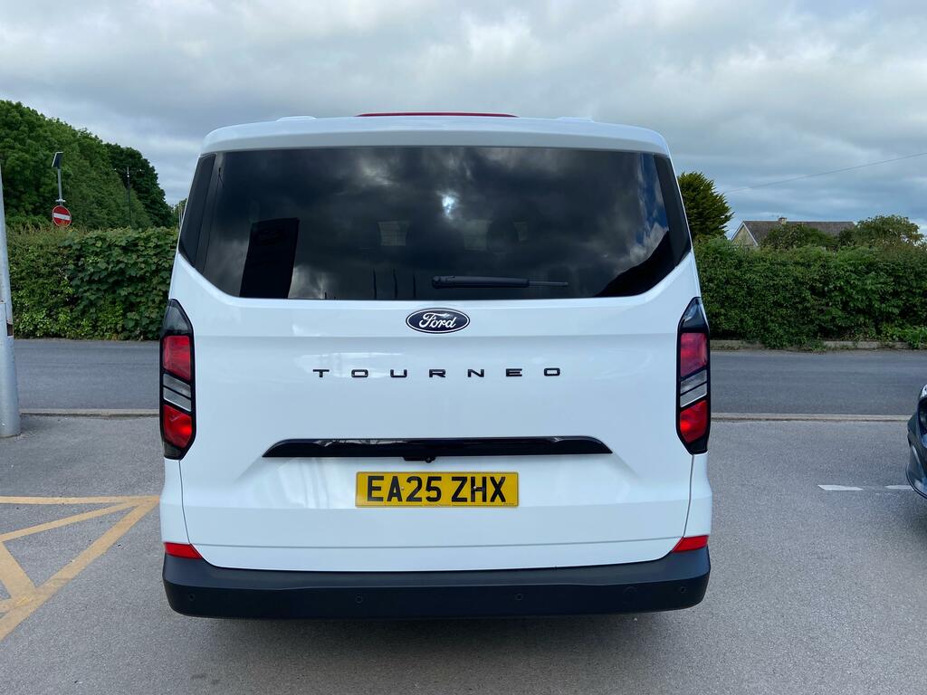 Ford Tourneo Custom 2.0 Ecoblue Zetec 9 Seater Low Mileage White #6