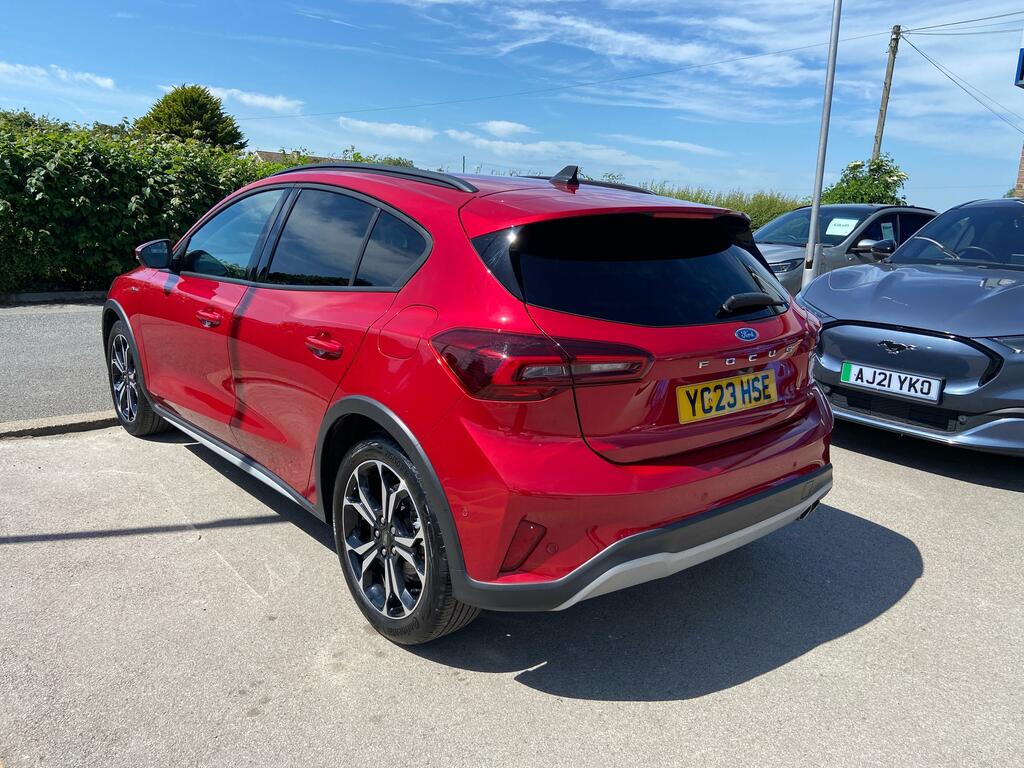 Ford Focus 1.0 Mhev Active X 155Ps Mild Hybrid Great Spe YC23HSE Red #4