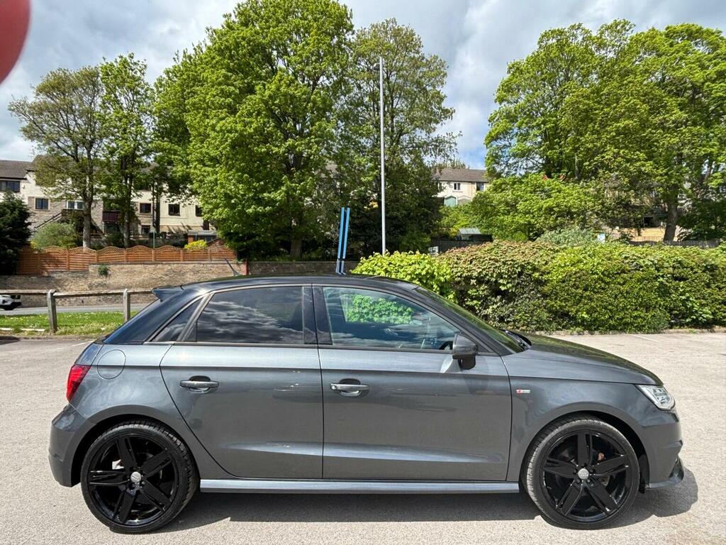 Audi A1 Hatchback 1.4 Tfsi Cod S Line Sportback S Tronic E KD17BNK Grey #4