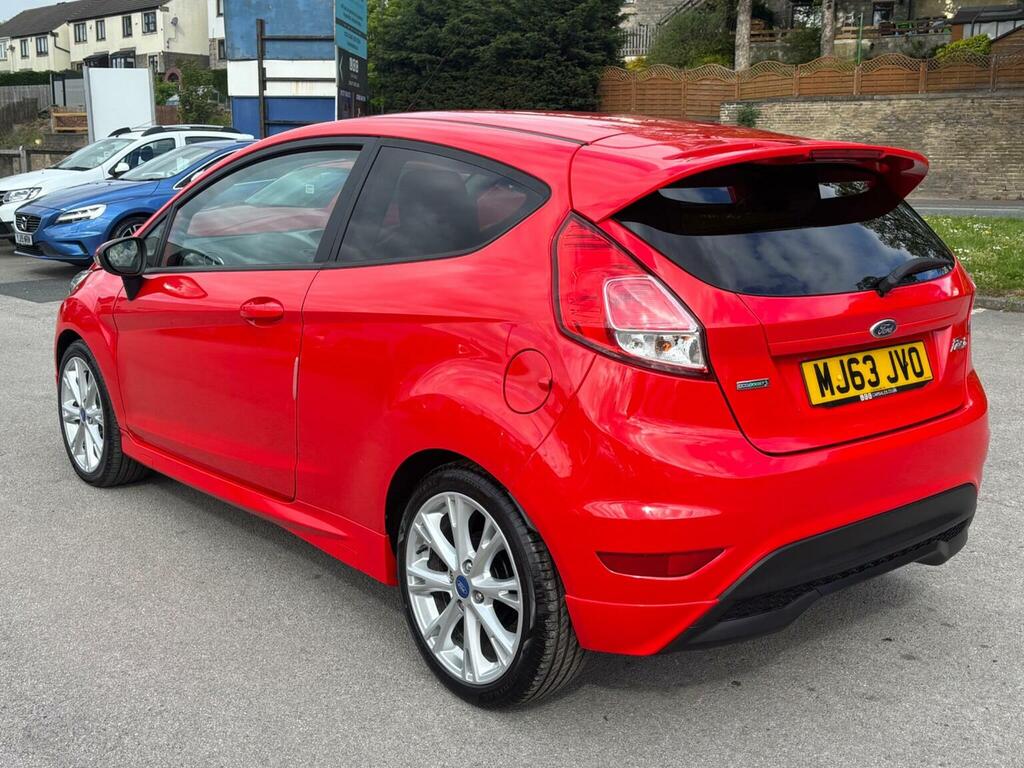 Ford Fiesta Hatchback 1.0T Ecoboost Zetec S Euro 5 Ss MJ63JVO Red #4