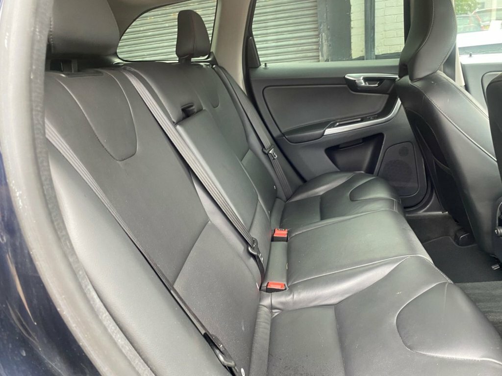 Volvo XC60 2.4L Se Lux Nav CV16VOC Blue #6