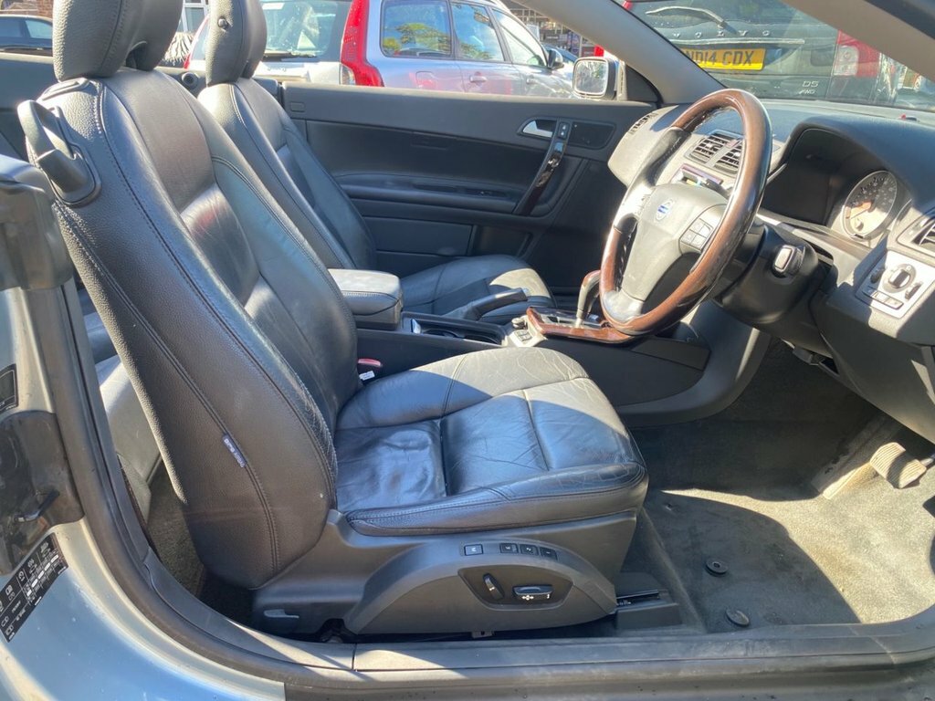 Volvo C70 2.5L Se Blue #3