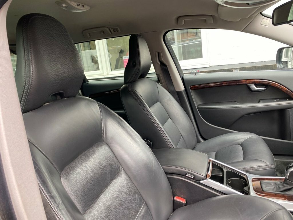 Volvo XC70 2.4L Se Lux Blue #2