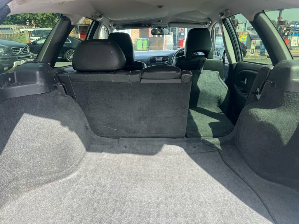Volvo V40 1.6 S Silver #14