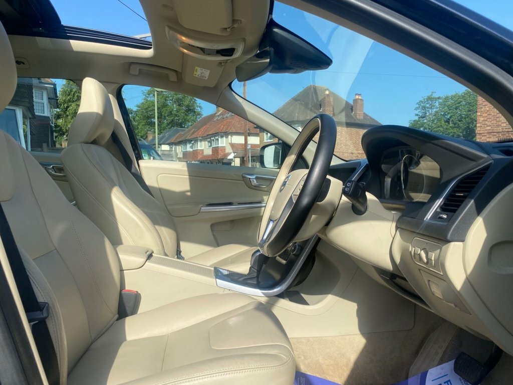 Volvo XC60 2.4L Se Lux Nav WL65GHK Blue #5