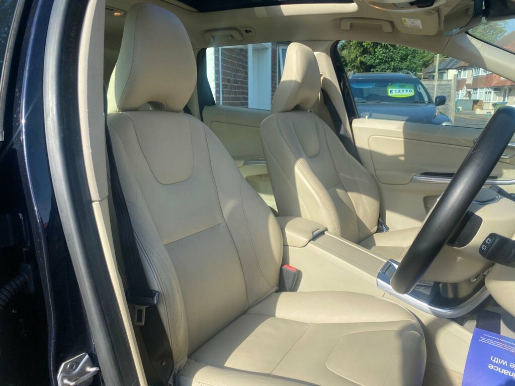 Volvo XC60 2.4L Se Lux Nav WL65GHK Blue #2