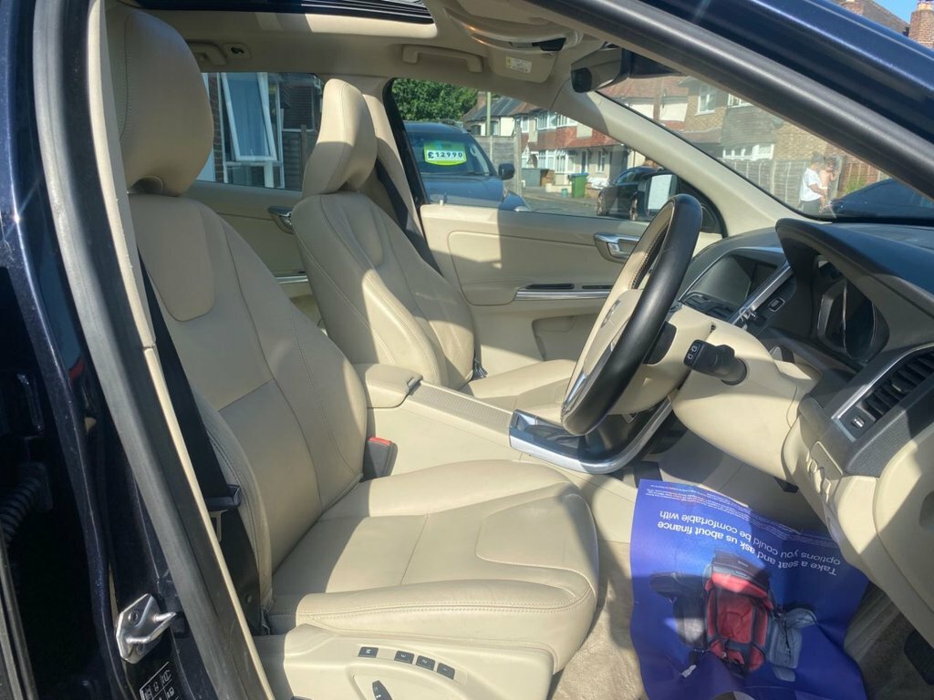 Volvo XC60 2.4L Se Lux Nav WL65GHK Blue #3