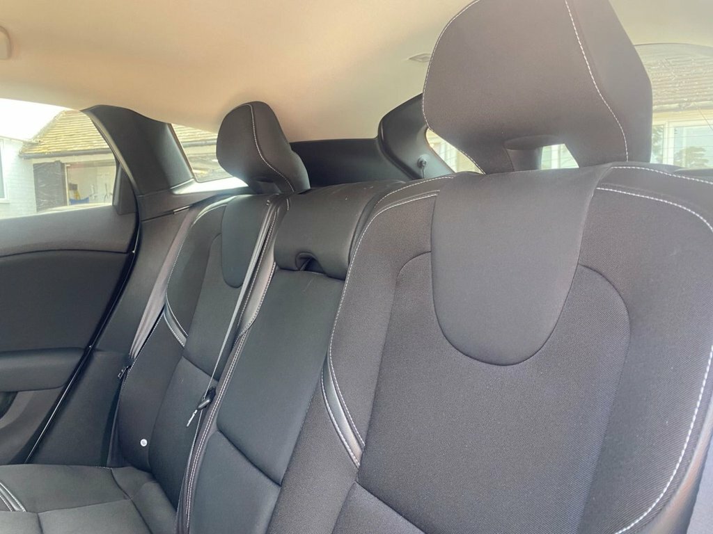 Volvo V40 2.0 D3 Es Nav 2012 Grey #17