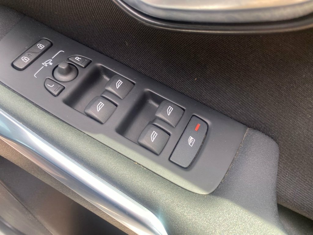 Volvo V40 2.0 D3 Es Nav 2012 Grey #34