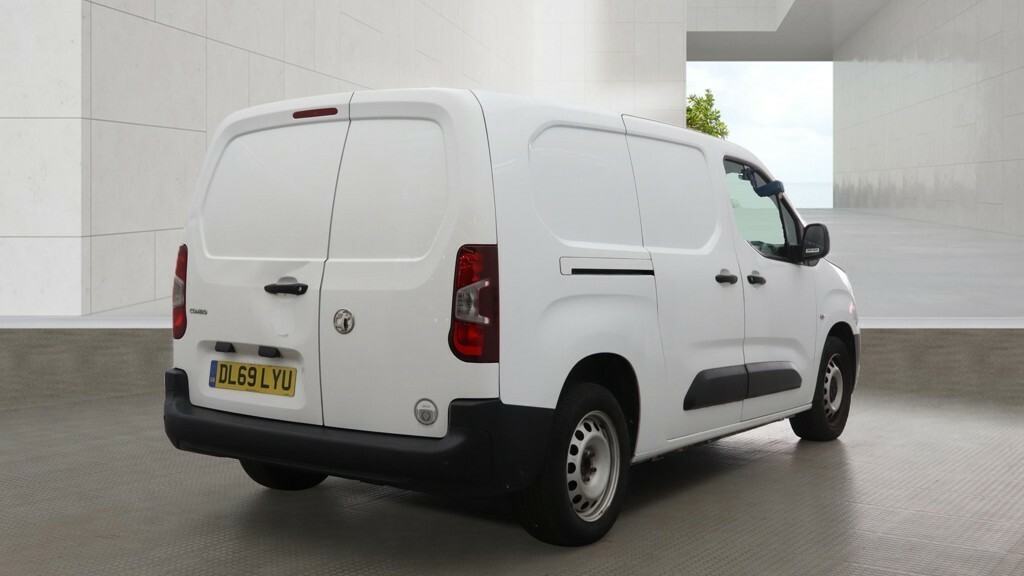 Vauxhall Combo Panel Van 1.5 Turbo D 2300 Edition 2020 White #4