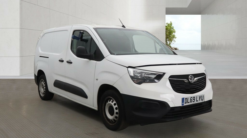 Vauxhall Combo Panel Van 1.5 Turbo D 2300 Edition 2020 White