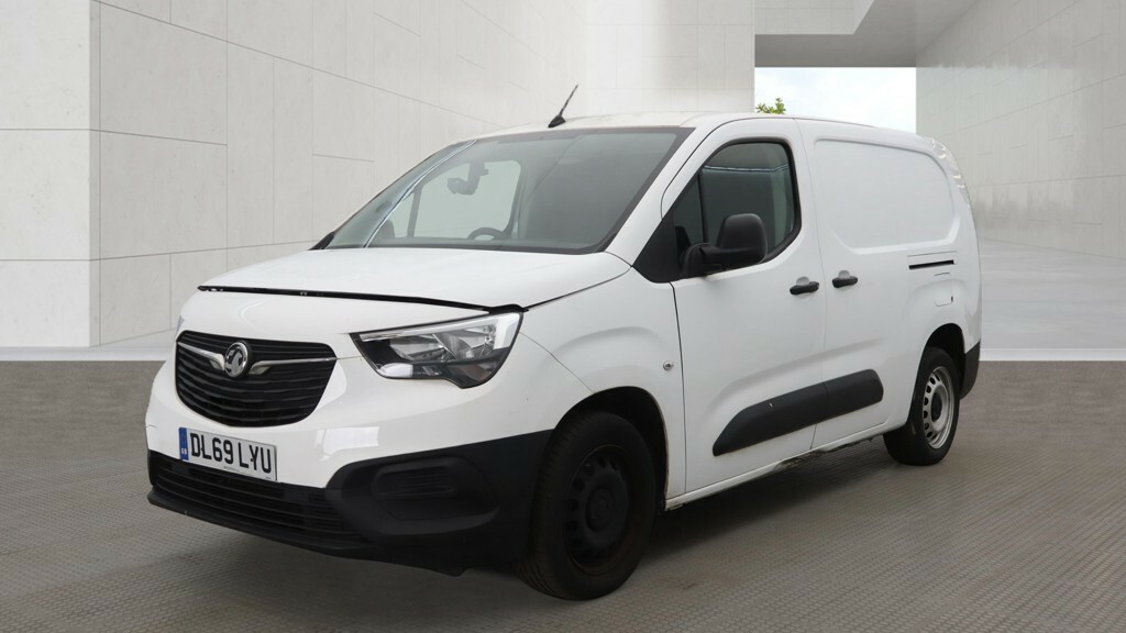 Vauxhall Combo Panel Van 1.5 Turbo D 2300 Edition 2020 White #2