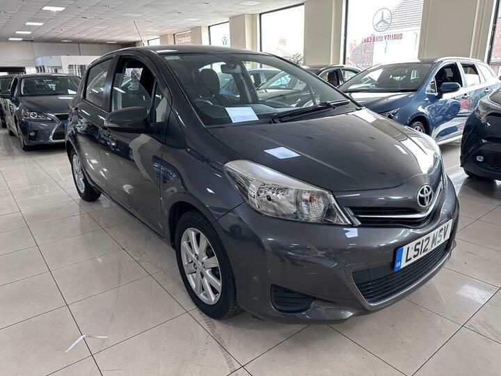 Toyota Yaris 1.33 Dual Vvt-i Tr Multidrive S Euro 5 LS12MSV Grey #2