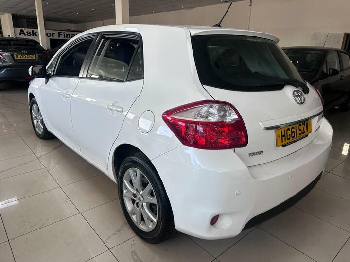 Toyota Auris 1.33 Dual Vvt-i Tr Euro 4 Ss White #5