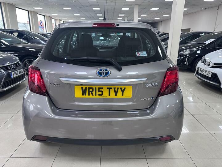 Toyota Yaris 1.5 Vvt-h Icon E-cvt Euro 6 WR15TVY Brown #4