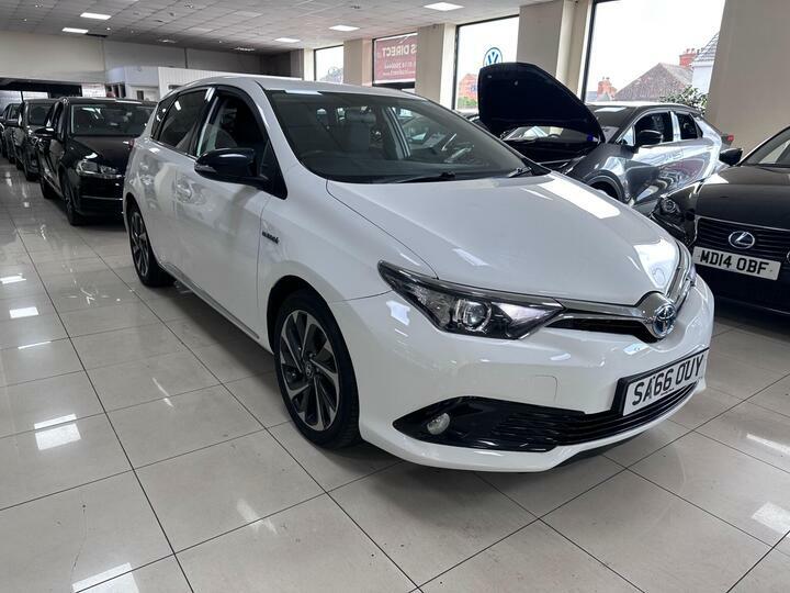 Toyota Auris 1.8 Vvt-h Design Cvt Euro 6 Ss White #2