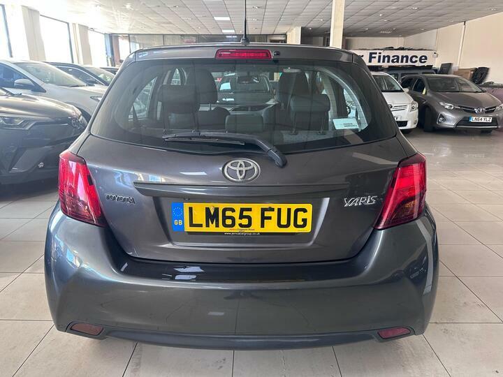 Toyota Yaris 1.33 Dual Vvt-i Icon Euro 5 Euro 5 LM65FUG Grey #4