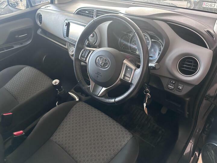 Toyota Yaris 1.33 Dual Vvt-i Icon Euro 5 Euro 5 LM65FUG Grey #6