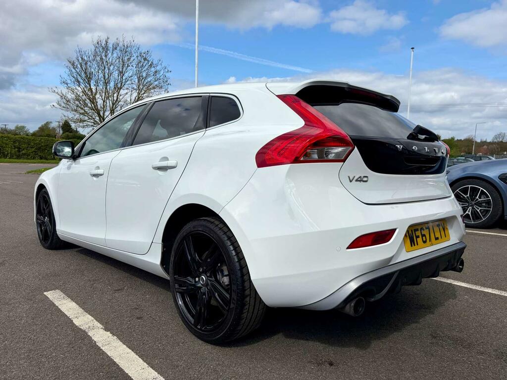 Volvo V40 2.0 T3 R-design Pro Euro 6 Ss WF67LTY White #6