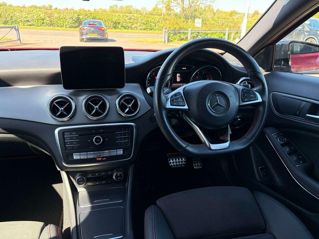 Mercedes-Benz GLA Class 1.6 Gla180 Amg Line Edition 7G-dct Euro 6 Ss NK69UMY Red #2