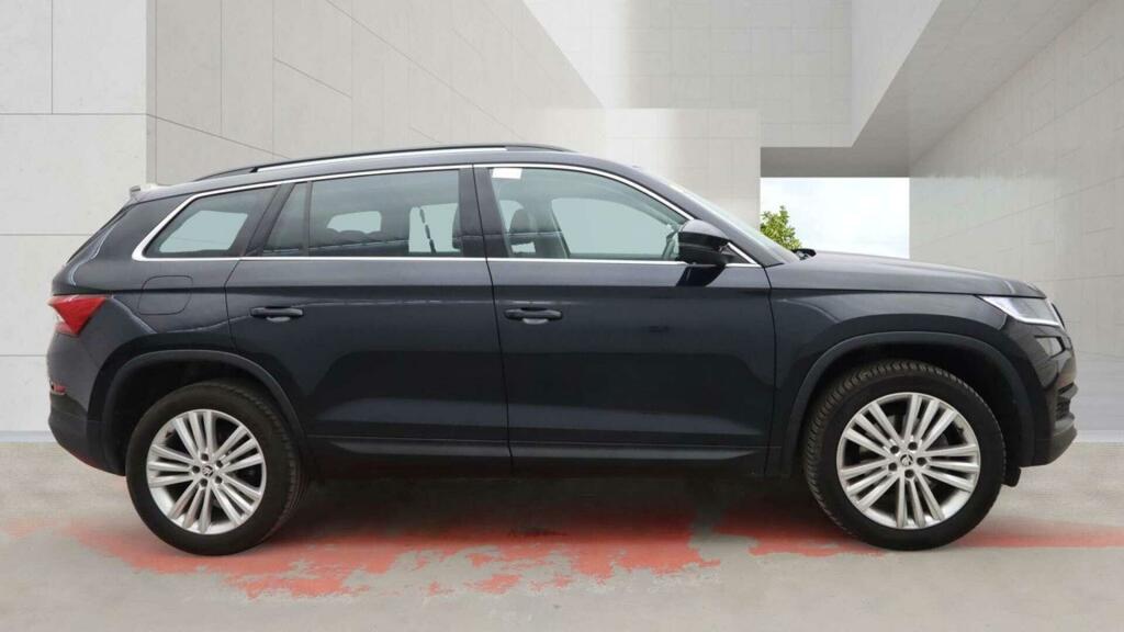 Skoda Kodiaq 1.5 Tsi Act Se L Euro 6 Ss 7 Seat MM21UZV Black #5
