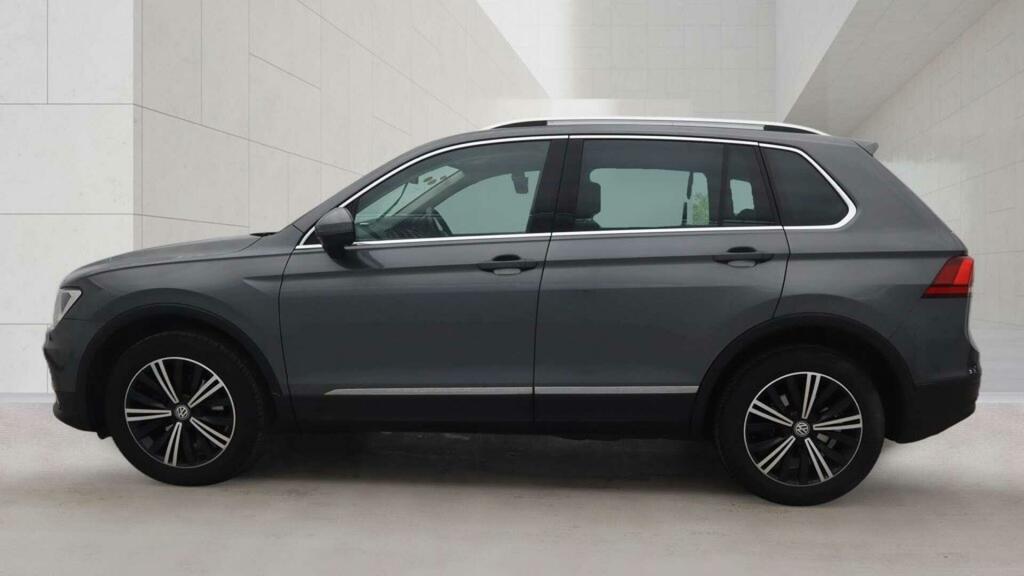 Volkswagen Tiguan 2.0 Tdi Se Navigation 4Motion Euro 6 Ss VU18WFO Grey #6