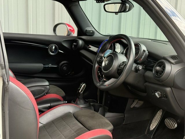 Mini Hatch Cooper Works 2.0 Hatchback DY19YXW Silver #5