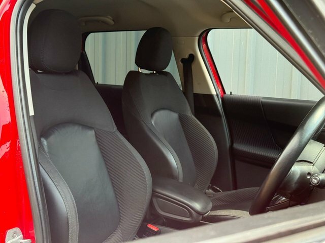 Mini Countryman 1.5 Suv YC67GYK Red #6