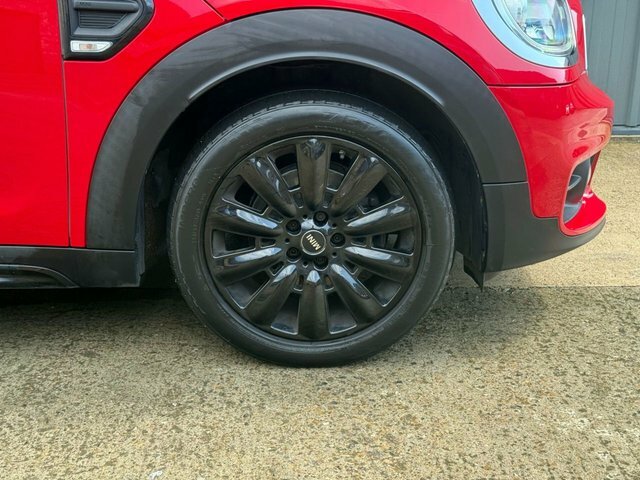 Mini Countryman 1.5 Suv YC67GYK Red #4
