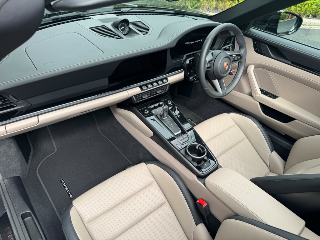 Porsche 911 Convertible Black #2