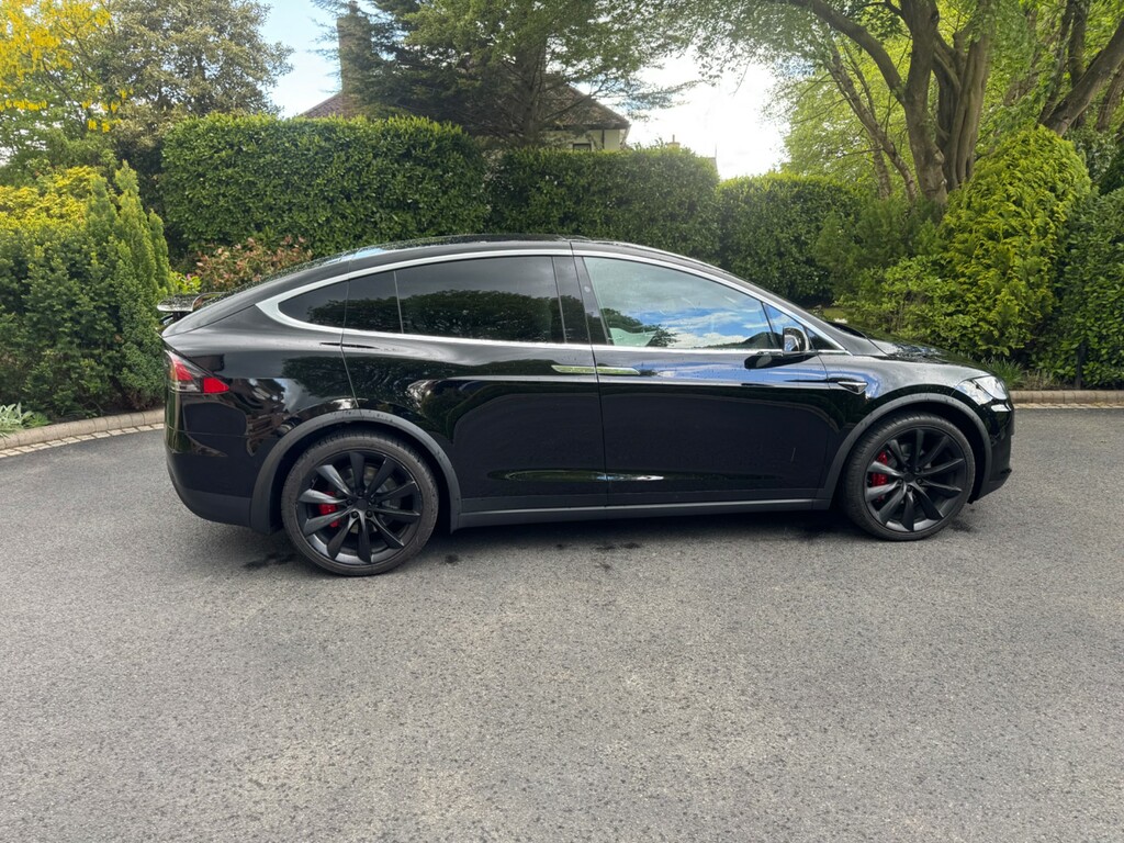 Tesla Model X Hatchback Black #5