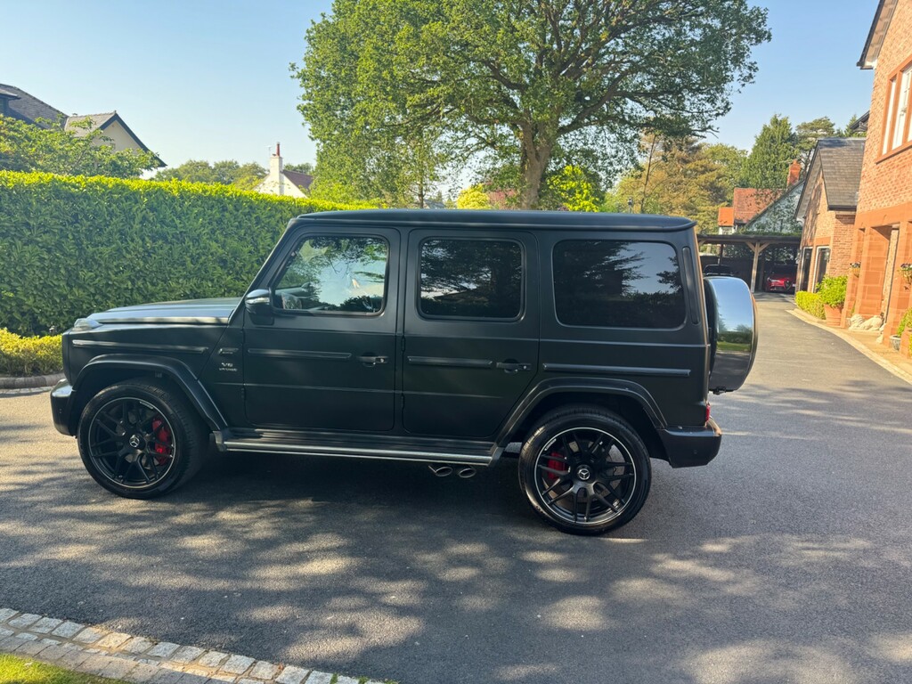 Mercedes-Benz AMG GT Amg G 63 4Matic Black #4