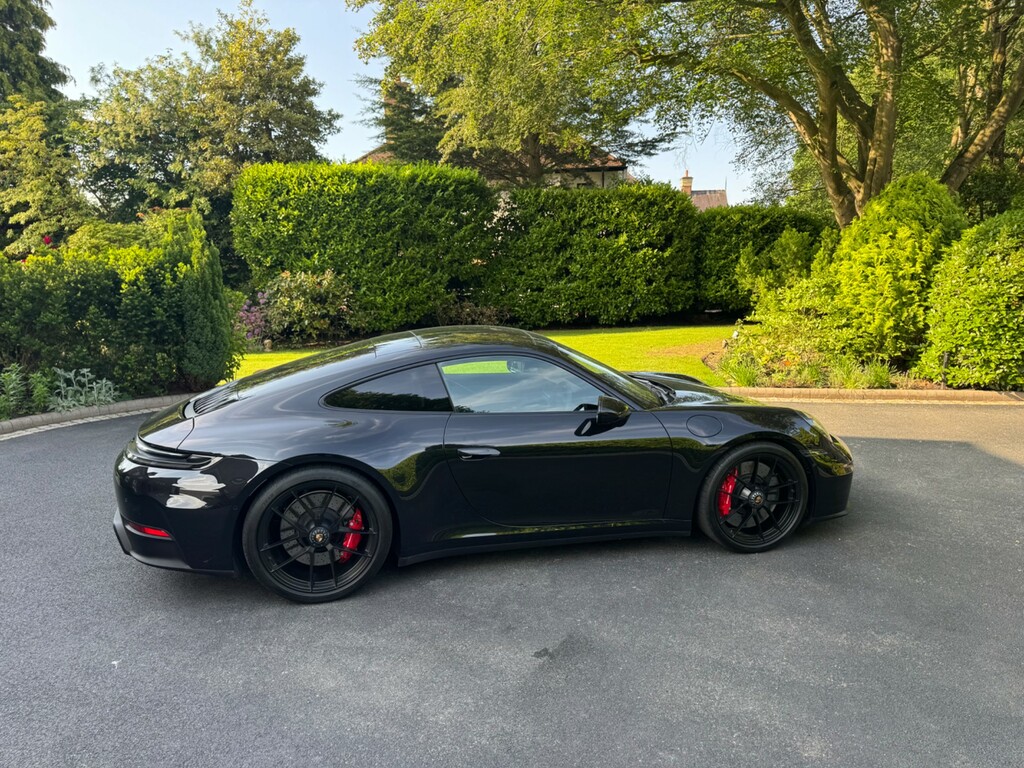 Porsche 911 Coupe Black